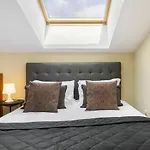 Whome Luxury Lisbon Penthouse: Designer Decor & Epic Views